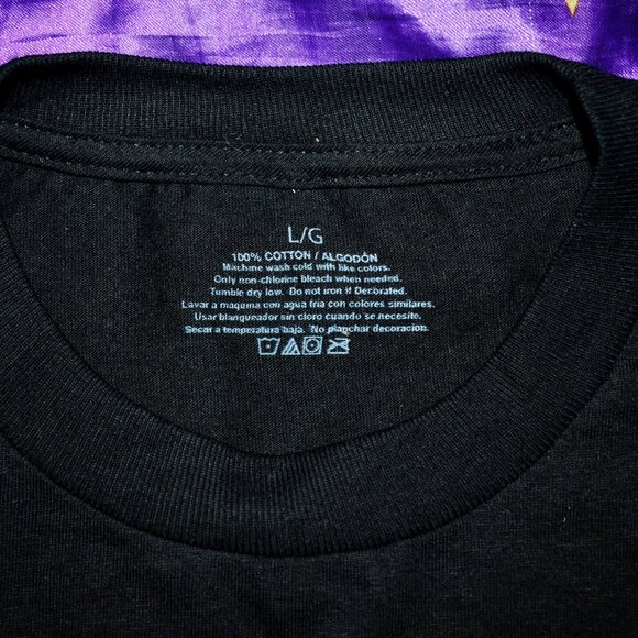 RARE Twilight EDWARD CULLEN VAMPIRE CREST FAMILY LOGO Mens Womens T-Shirt Large - Picture 3 of 9